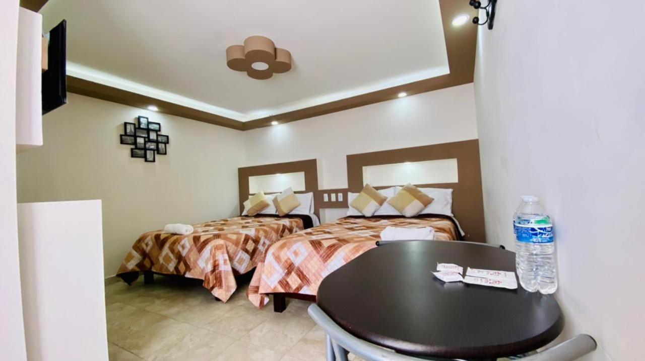 Hotel Caudillos Inn Emiliano Zapata  Exteriér fotografie